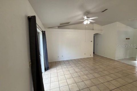 House in Ocala, Florida 3 bedrooms, 122.63 sq.m. № 2099384 - photo 7