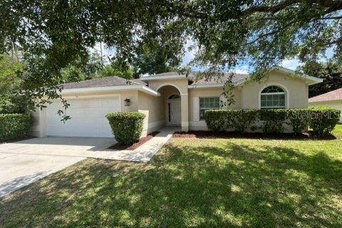 Casa en Palm Coast, Florida 3 dormitorios, 167.32 m2 № 2105384