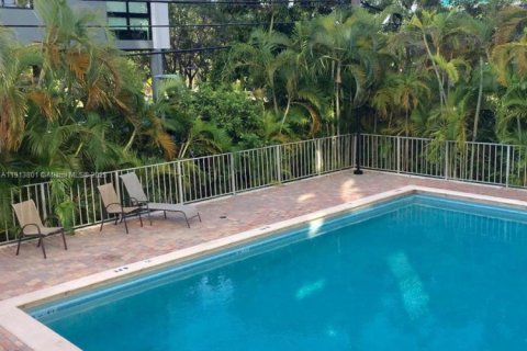 Copropriété à louer à Key Biscayne, Floride: 2 chambres, 121.79 m2 № 1968495 - photo 3