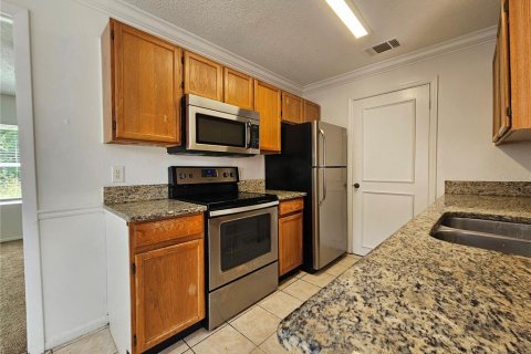 Dúplex en venta en Orlando, Florida, 2 dormitorios, 79.9 m2 № 1805458 - foto 12