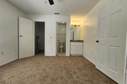 Dúplex en venta en Orlando, Florida, 2 dormitorios, 79.9 m2 № 1805458 - foto 16