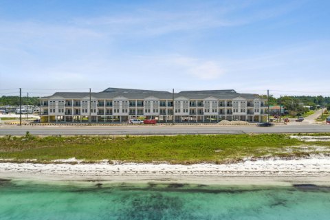 Condo in Port Saint Joe, Florida, 3 bedrooms  № 559747 - photo 1