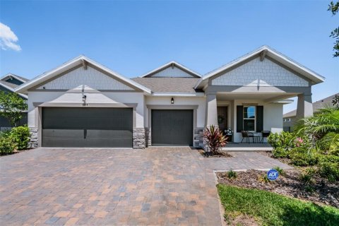 House in Parrish, Florida 4 bedrooms, 252.69 sq.m. № 2405303