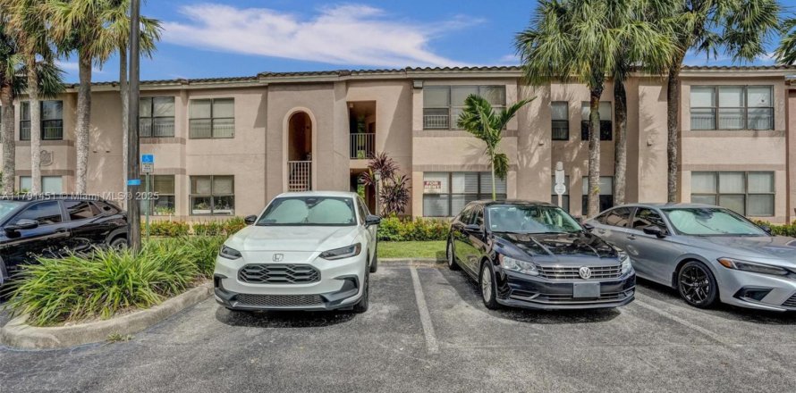 Condo in Davie, Florida, 2 bedrooms № 1861201