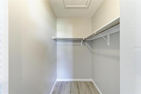Condo in Venice, Florida, 2 bedrooms  № 2201454 - photo 22