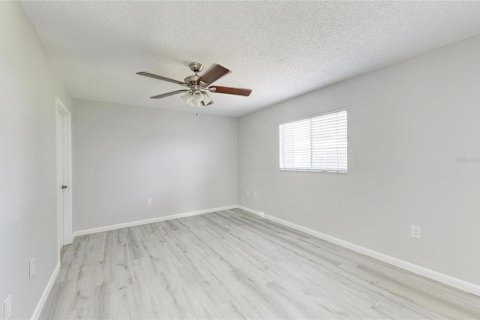 Condo in Venice, Florida, 2 bedrooms  № 2201454 - photo 20