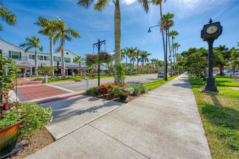Condo in Venice, Florida, 2 bedrooms  № 2201454 - photo 27