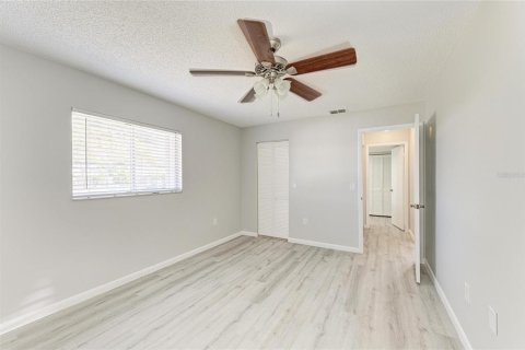 Condo in Venice, Florida, 2 bedrooms  № 2201454 - photo 21