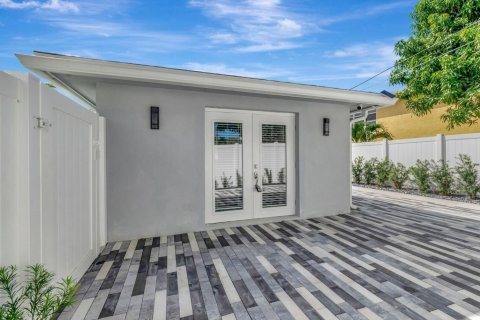 Condominio en alquiler en Delray Beach, Florida, 3 dormitorios, 111.48 m2 № 1072656 - foto 1