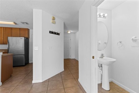Townhouse in Orlando, Florida 3 bedrooms, 137.77 sq.m. № 2431002 - photo 13
