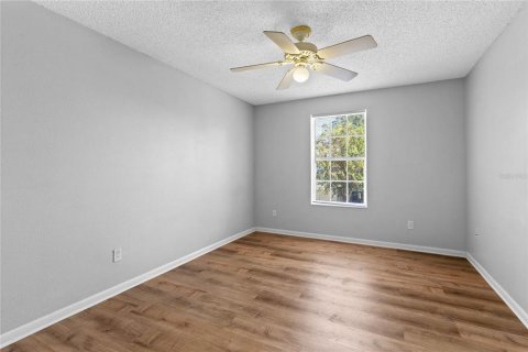 Townhouse in Orlando, Florida 3 bedrooms, 137.77 sq.m. № 2431002 - photo 16