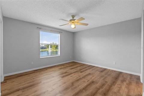 Townhouse in Orlando, Florida 3 bedrooms, 137.77 sq.m. № 2431002 - photo 19