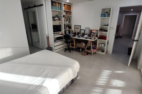 Купить кондоминиум в Майами, Флорида 3 спальни, 112.88м2, № 1971842 - фото 14