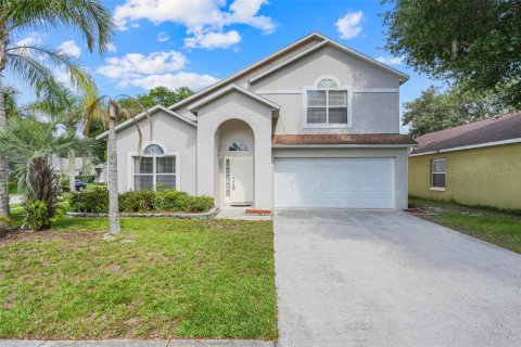 Villa ou maison à Clermont, Floride 5 chambres, 219.16 m2 № 2360380