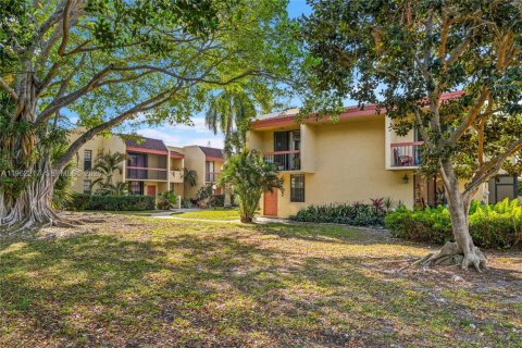 Touwnhouse à vendre à Deerfield Beach, Floride: 2 chambres, 99.41 m2 № 2080913 - photo 28