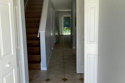 Townhouse in Boynton Beach, Florida 3 bedrooms, 148.27 sq.m. № 2178951 - photo 12