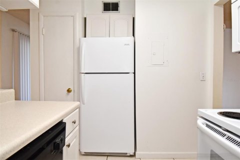 Condominio en venta en Winter Park, Florida, 1 dormitorio, 73.67 m2 № 1866806 - foto 22