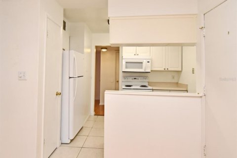 Condominio en venta en Winter Park, Florida, 1 dormitorio, 73.67 m2 № 1866806 - foto 18