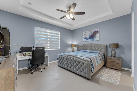House in Homestead, Florida 3 bedrooms, 157.75 sq.m. № 2067799 - photo 14