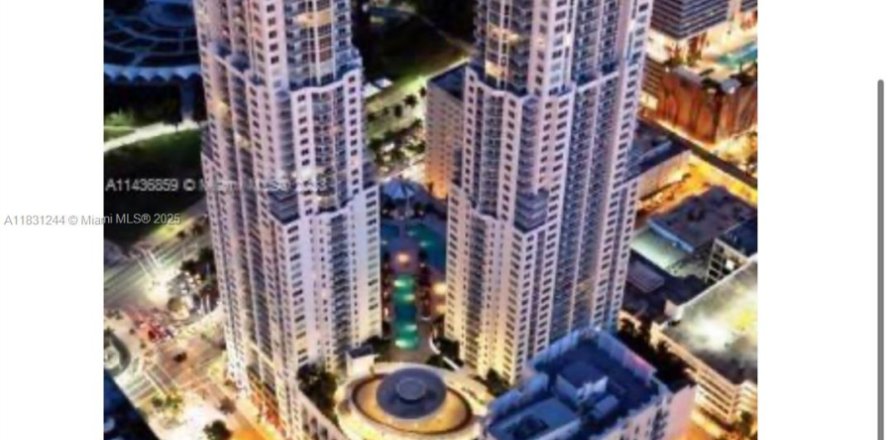 Condo in Miami, Florida, 2 bedrooms № 1934275