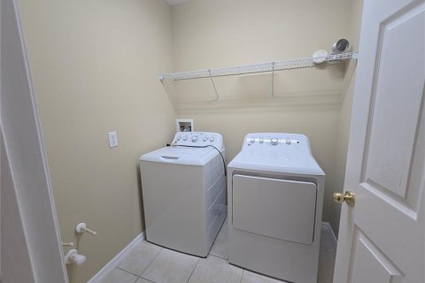 Снять в аренду таунхаус в Винтер-Спрингс, Флорида 5 комнат, 177.81м2, № 1870976 - фото 13