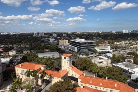 Condo in Coral Gables, Florida, 2 bedrooms  № 2051698 - photo 3