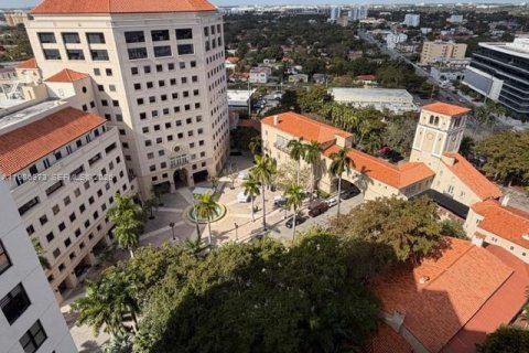 Condo in Coral Gables, Florida, 2 bedrooms  № 2051698 - photo 4