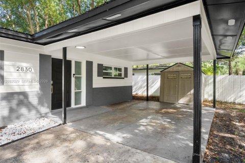 Villa ou maison à vendre à Gainesville, Floride: 2 chambres, 83.98 m2 № 2377097 - photo 9