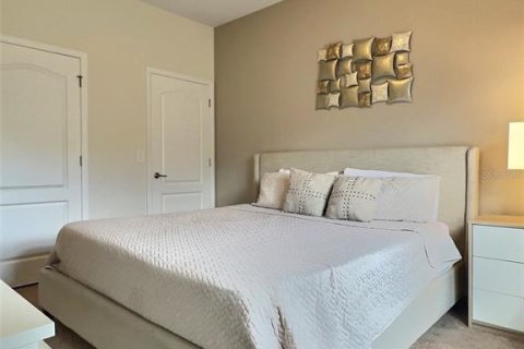 Adosado en venta en Kissimmee, Florida, 4 dormitorios, 176.7 m2 № 2097497 - foto 19