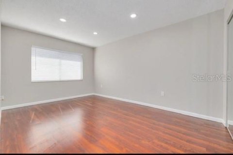 Снять в аренду кондоминиум в Сент-Питерсберг, Флорида 2 спальни, 71.07м2, № 1800371 - фото 8