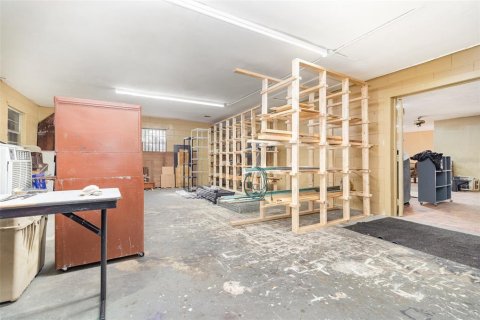 Immobilier commercial à vendre à Sanford, Floride: 417.41 m2 № 2128543 - photo 25