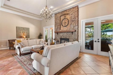 House in Mount Dora, Florida 3 bedrooms, 277.22 sq.m. № 2116254 - photo 6
