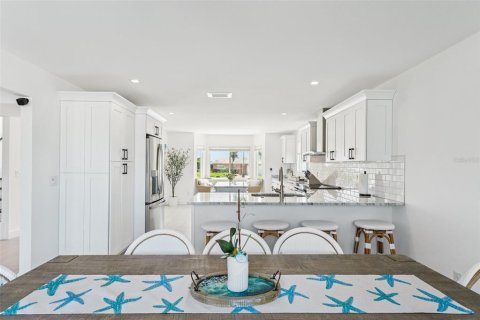 Villa ou maison à vendre à Belleair Beach, Floride: 4 chambres, 258.36 m2 № 1799782 - photo 27