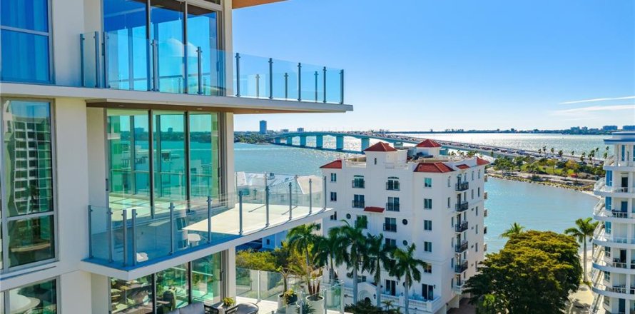 Condo in Sarasota, Florida, 4 bedrooms  № 2355608