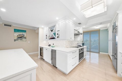 Copropriété à vendre à Stuart, Floride: 2 chambres, 223.43 m2 № 2242851 - photo 12