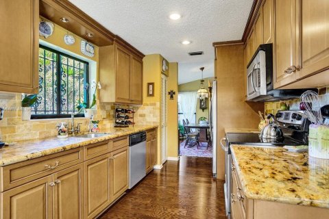 Купить виллу или дом в Бока-Ратон, Флорида 3 спальни, 187.66м2, № 1973914 - фото 12