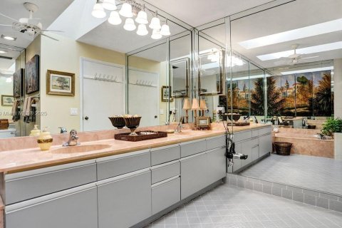 Купить виллу или дом в Бока-Ратон, Флорида 3 спальни, 187.66м2, № 1973914 - фото 28