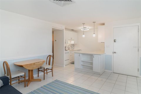 Condominio en venta en Bradenton, Florida, 1 dormitorio, 52.03 m2 № 1831719 - foto 8