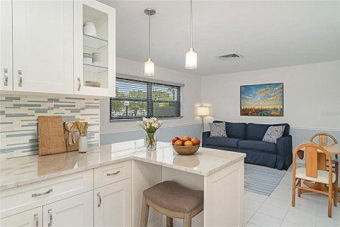 Condominio en venta en Bradenton, Florida, 1 dormitorio, 52.03 m2 № 1831719 - foto 12