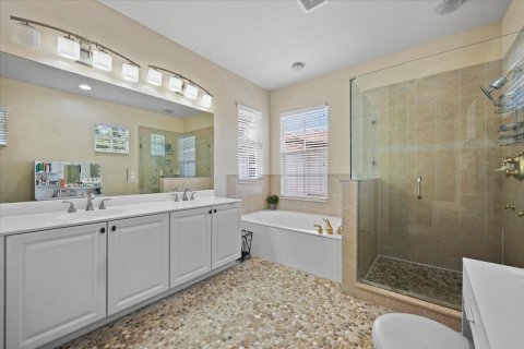 House in Palm Beach Gardens, Florida 3 bedrooms, 153.38 sq.m. № 2089586 - photo 15