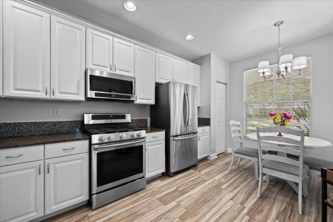 House in Palm Beach Gardens, Florida 3 bedrooms, 153.38 sq.m. № 2089586 - photo 6