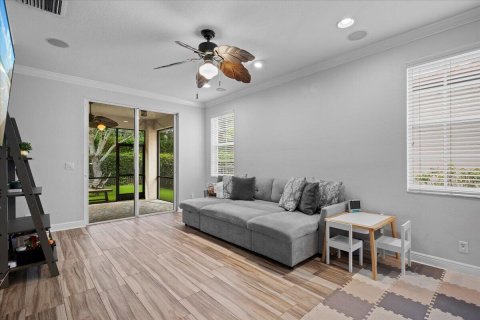 House in Palm Beach Gardens, Florida 3 bedrooms, 153.38 sq.m. № 2089586 - photo 8