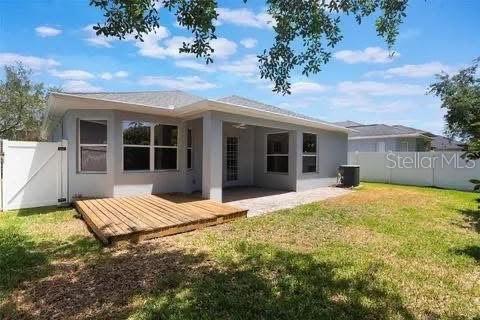 House in Oviedo, Florida 3 bedrooms, 143.91 sq.m. № 2430726 - photo 6