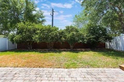 House in Oviedo, Florida 3 bedrooms, 143.91 sq.m. № 2430726 - photo 25