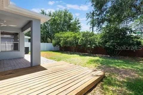 House in Oviedo, Florida 3 bedrooms, 143.91 sq.m. № 2430726 - photo 7