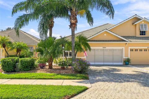 Casa en North Port, Florida 3 dormitorios, 153.66 m2 № 2373470