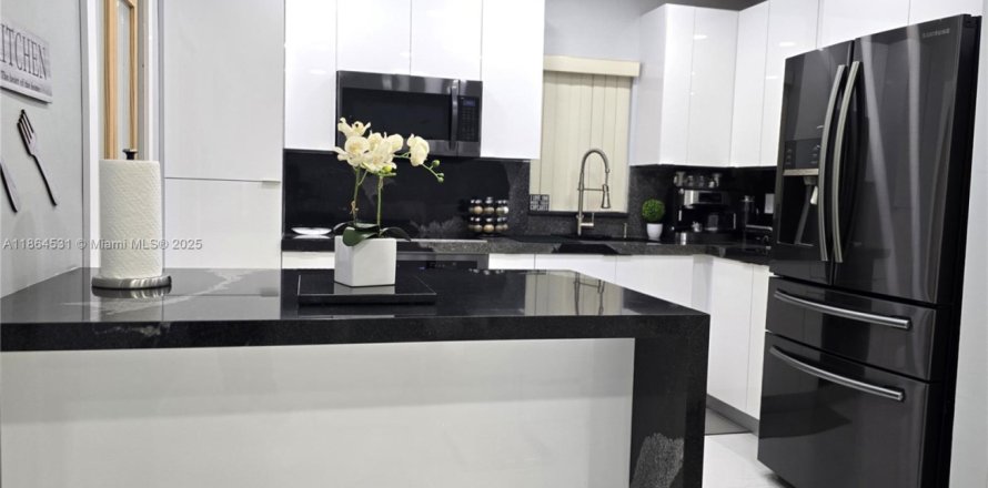 Дом в Хайалиа, Флорида 2 спальни, 118.26м2 № 1957919