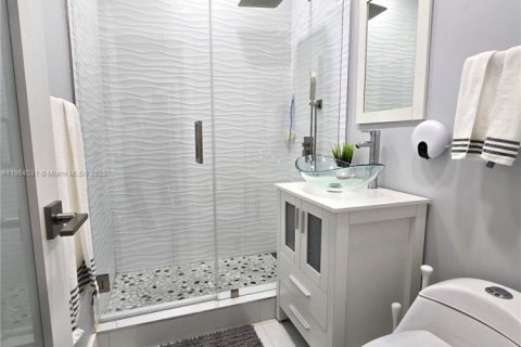 Купить виллу или дом в Хайалиа, Флорида 2 спальни, 118.26м2, № 1957919 - фото 19