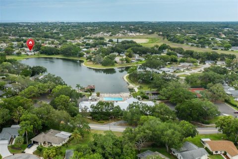 House in Port Richey, Florida 2 bedrooms, 144.93 sq.m. № 2106631 - photo 19