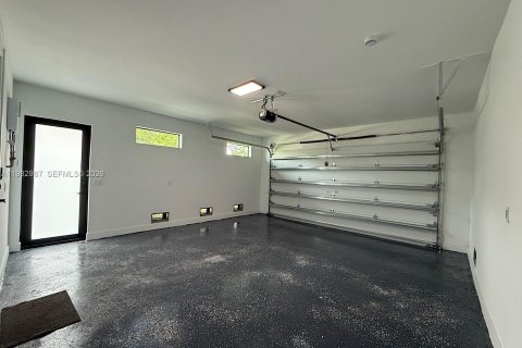 Купить виллу или дом в Форт-Лодердейл, Флорида 4 спальни, № 2056000 - фото 23